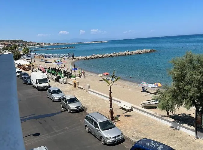 לינה וארוחת בוקר Vico Del Sole